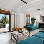 Annatoli Villa *